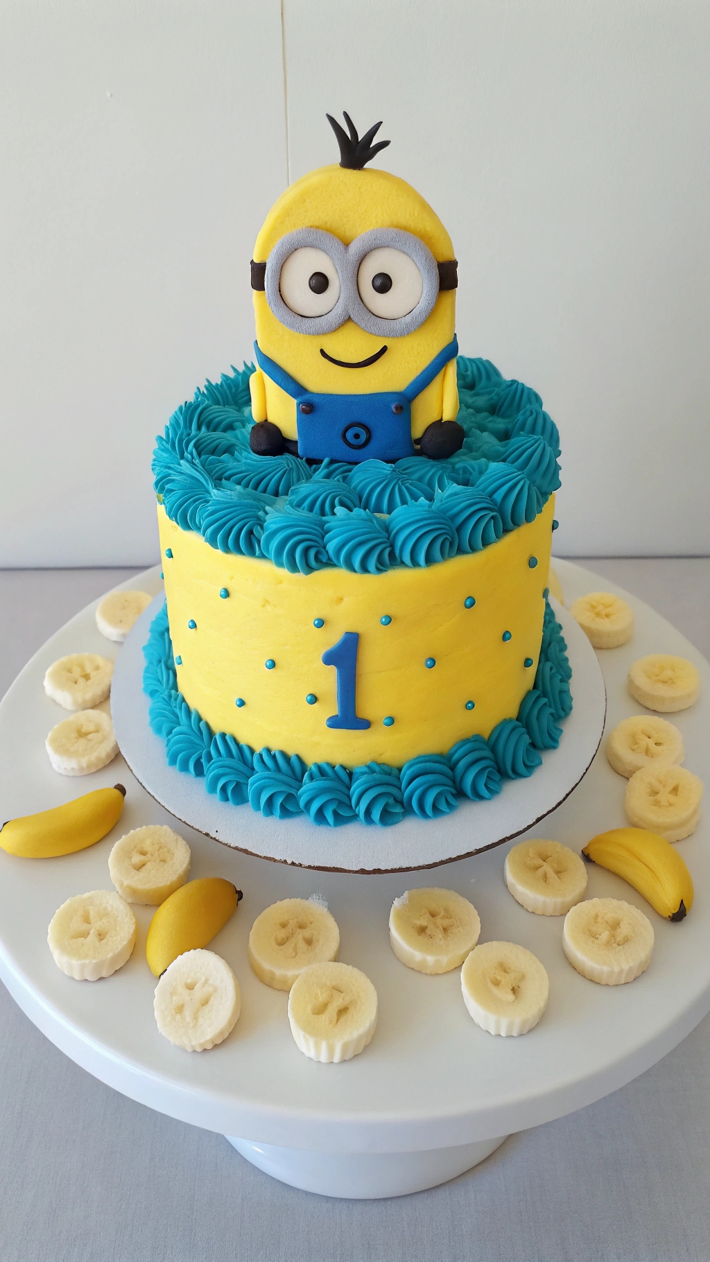 015 Minion Smash Cake Idea for a First Birthday with Adorable Banana Accents - Themed Ideas