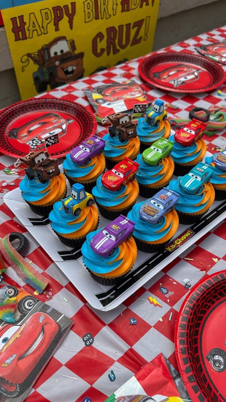 043 Disney Cars Birthday Party Cupcake Ideas - Themed Ideas